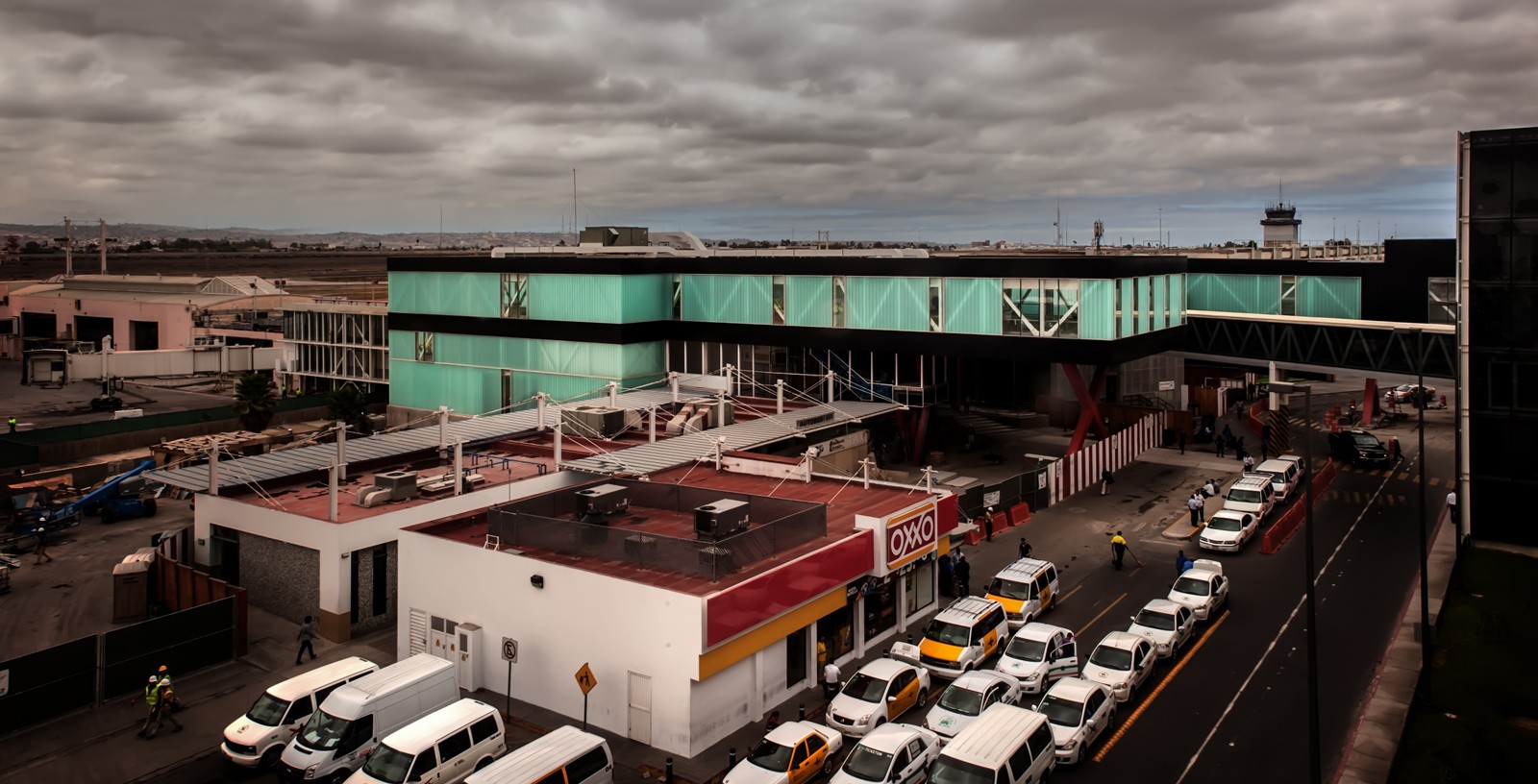 Crossborder En El Aeropuerto De Tijuana - IDOM